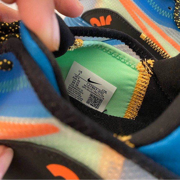 Nike Air Max 2090 - Picture 2 of 9